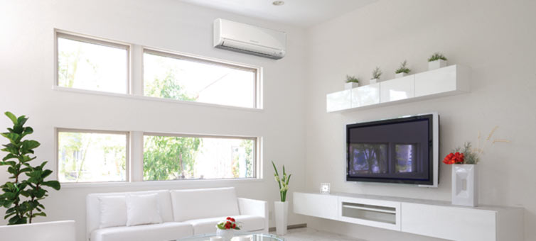 Mitsubishi Aircon in Lounge